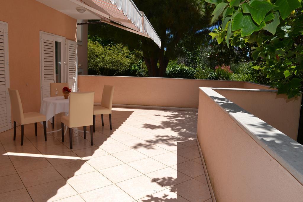 Apartments Monfiorenzo Ровінь Екстер'єр фото
